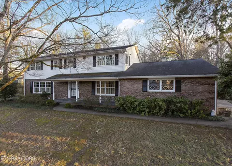 3120 Great Meadows Dr, Knoxville, TN 37920