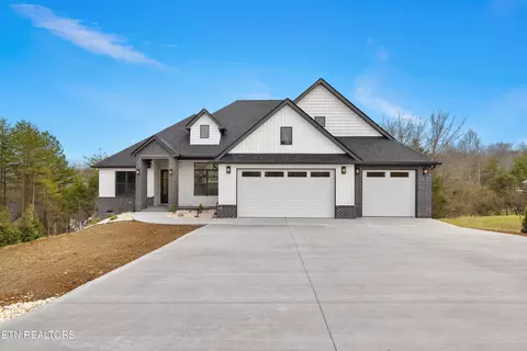 211 Nuhya Trce, Loudon, TN 37774