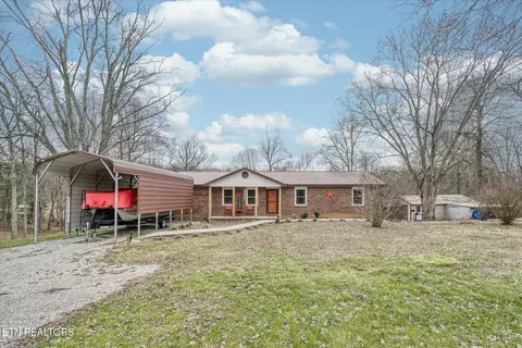 818 Fox Ridge Rd, Cookeville, TN 38501