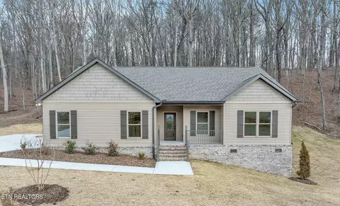 770 Hillvale Rd, Andersonville, TN 37705