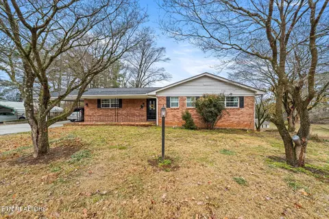 842 Ellis St, Jefferson City, TN 37760