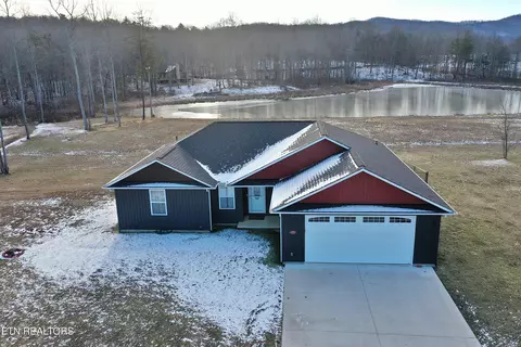 194 Cordell Mtn Pvt Ln, Winfield, TN 37892