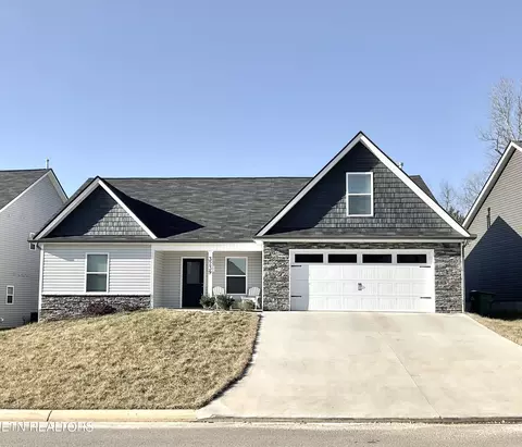 3239 Truitt Path Ln, Knoxville, TN 37931