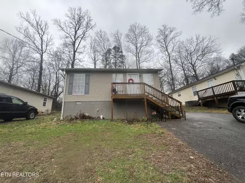 1303 Joy Rd, Knoxville, TN 37914