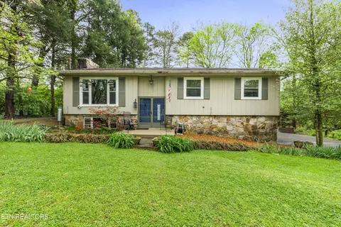 11708 Mountain View Rd, Knoxville, TN 37934