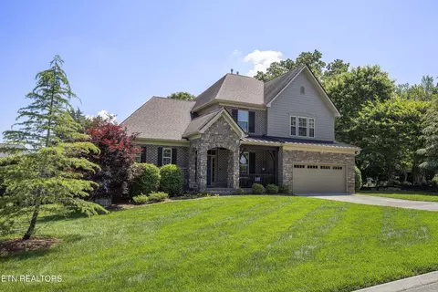 202 Spring Water Ln, Knoxville, TN 37934