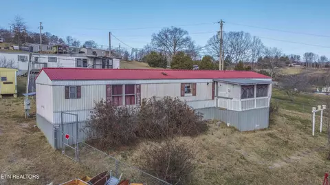 184 Card Ln, Rutledge, TN 37861
