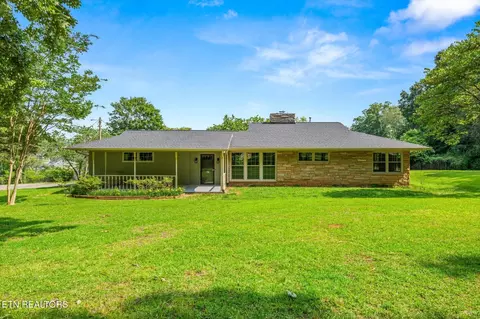 19 Shawnee Trl, Athens, TN 37303