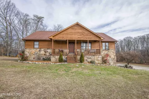 114 Cooper Dr, Clinton, TN 37716 photo 1