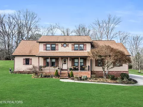 1303 Zachary Taylor Rd, Knoxville, TN 37922