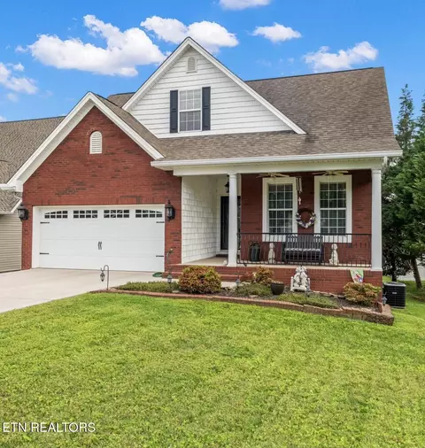 240 Fyke Dr, Athens, TN 37303
