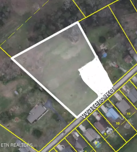 321 Waters Rd, Maryville, TN 37803