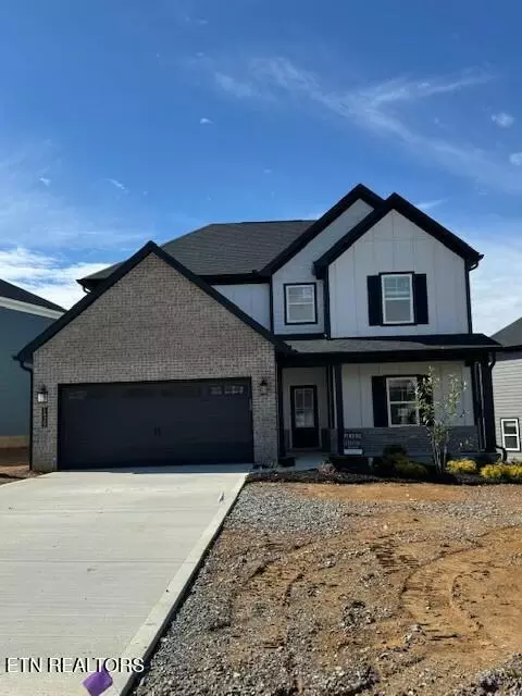 1829 Melton Meadows Dr, Maryville, TN 37803
