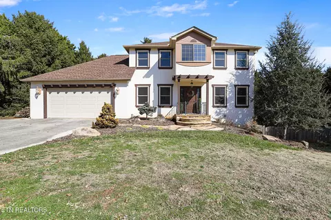 7024 Chartwell Rd, Knoxville, TN 37931