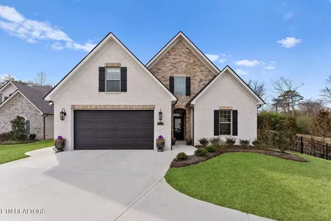 8513 Sunscape Ln, Knoxville, TN 37922