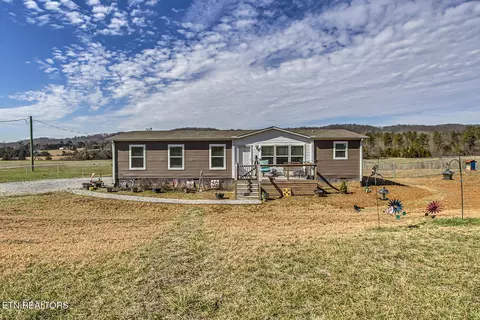 1151 Johnson Church Rd, Philadelphia, TN 37846