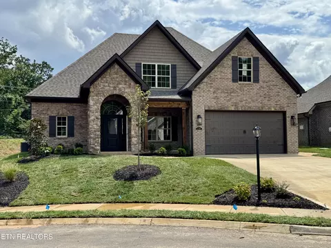 1140 Chardonnay Ln, Knoxville, TN 37932