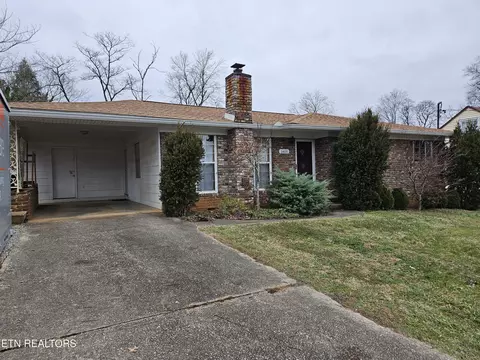 1801 NE Charles Dr, Knoxville, TN 37918