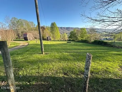 Exterior - 317 Melody Dr, Ewing, VA 24248 photo 16 of 19