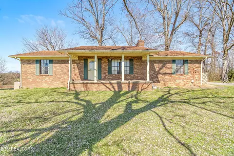 5784 Us 411, Madisonville, TN 37354