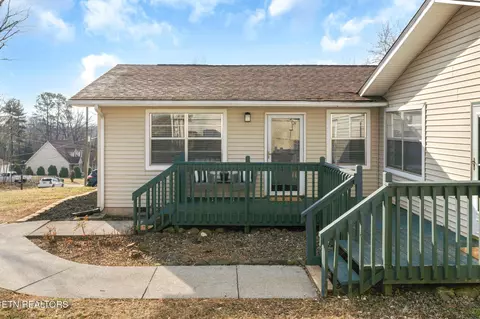 2031 Countryhill Ln, Knoxville, TN 37923