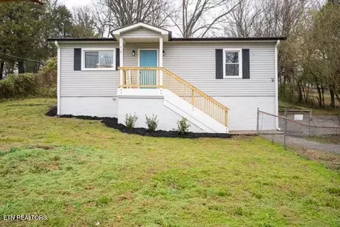 210 E Winchester St, Rockwood, TN 37854