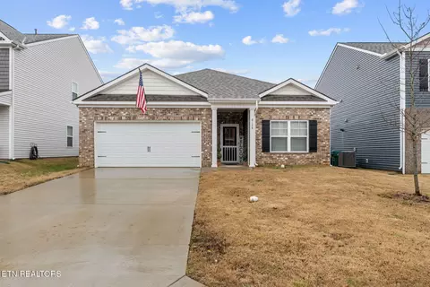 8128 Dennis Fox Ln, Knoxville, TN 37938