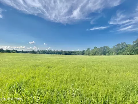 6031 Gainesboro Grade, Cookeville, TN 38501