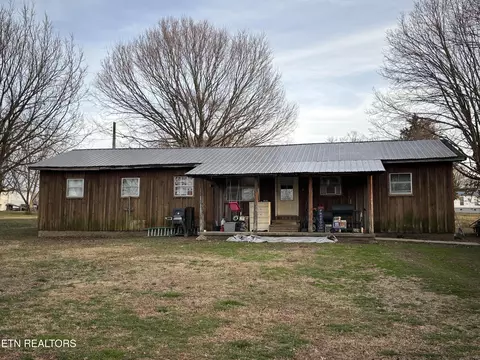 30 Pangle Rd, Englewood, TN 37329