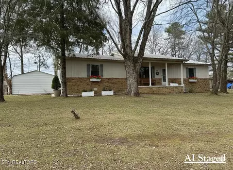 134 Woodlawn Dr, Jamestown, TN 38556