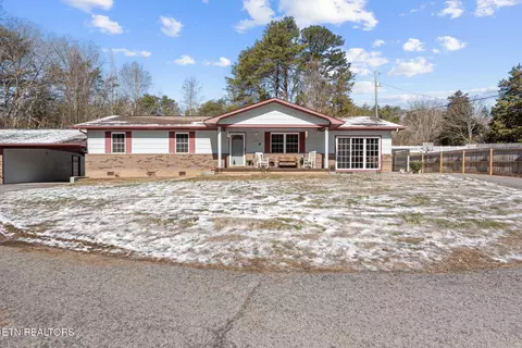 1968 E Wolf Valley Rd, Heiskell, TN 37754