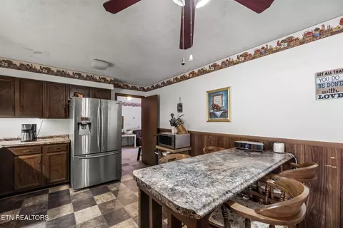 1968 E Wolf Valley Rd, Heiskell, TN 37754 photo 10