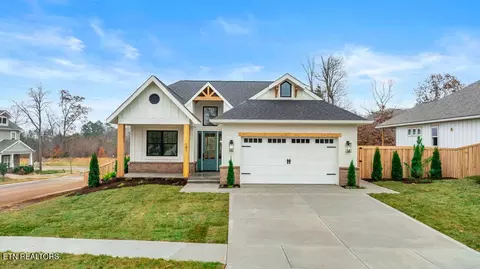 101 Wigner St, Oak Ridge, TN 37830
