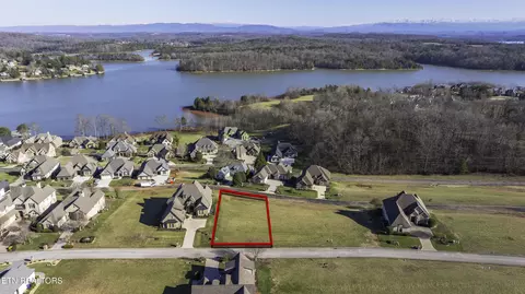 260 Grandville Ct, Vonore, TN 37885