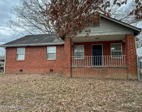 7729 Blueberry Rd, Powell, TN 37849