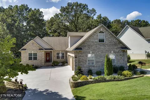 106 Geya Cir, Loudon, TN 37774