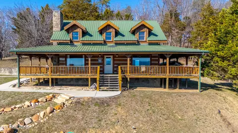 4096 Stone Way Pl, White Pine, TN 37890