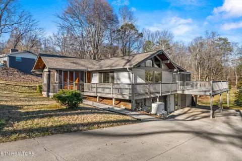 41 E Norris Rd, Norris, TN 37828