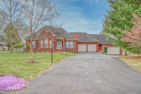 192 Landmark Circle Cir, Sparta, TN 38583
