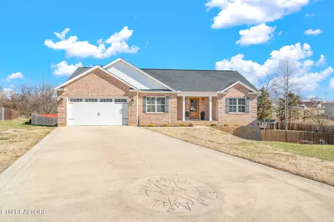 7411 Battlecreek Ln, Corryton, TN 37721