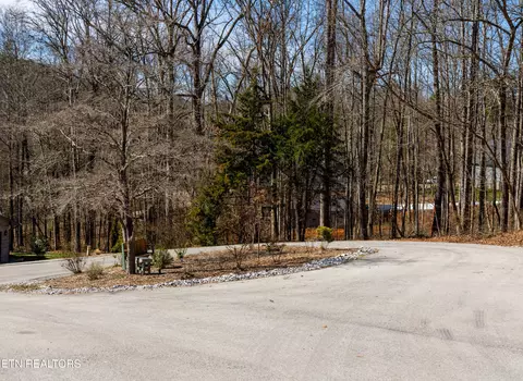 107 Daloga Ln, Loudon, TN 37774
