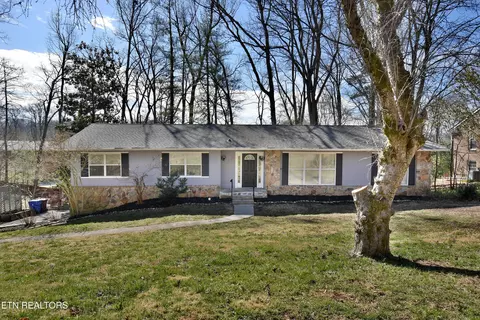 113 Balboa Cir, Oak Ridge, TN 37830