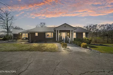 3435 Mountain View Ln, Baneberry, TN 37890
