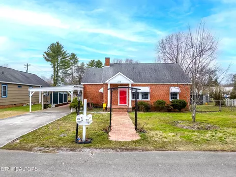 513 Reynolds Ave, Englewood, TN 37329