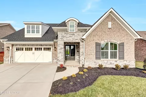 12819 Scarlet Sage Dr, Farragut, TN 37934