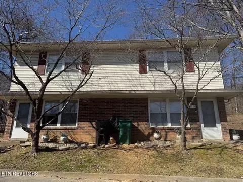 57325734 Woodleaf Dr, Knoxville, TN 37912