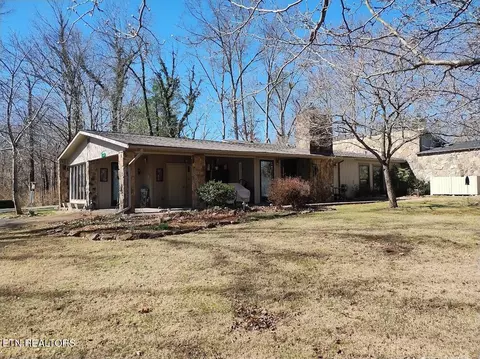 122 Dovenshire Dr Off Dr, Crossville, TN 38558