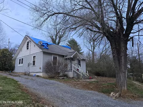 158 Benton Dr, Gate City, VA 24251