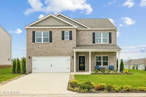 100 Summit Ridge Ln, Oak Ridge, TN 37830