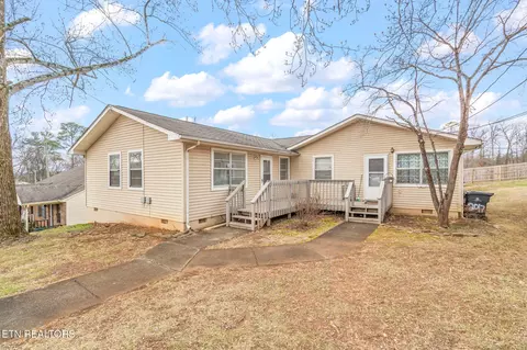 2015 Countryhill Ln, Knoxville, TN 37923